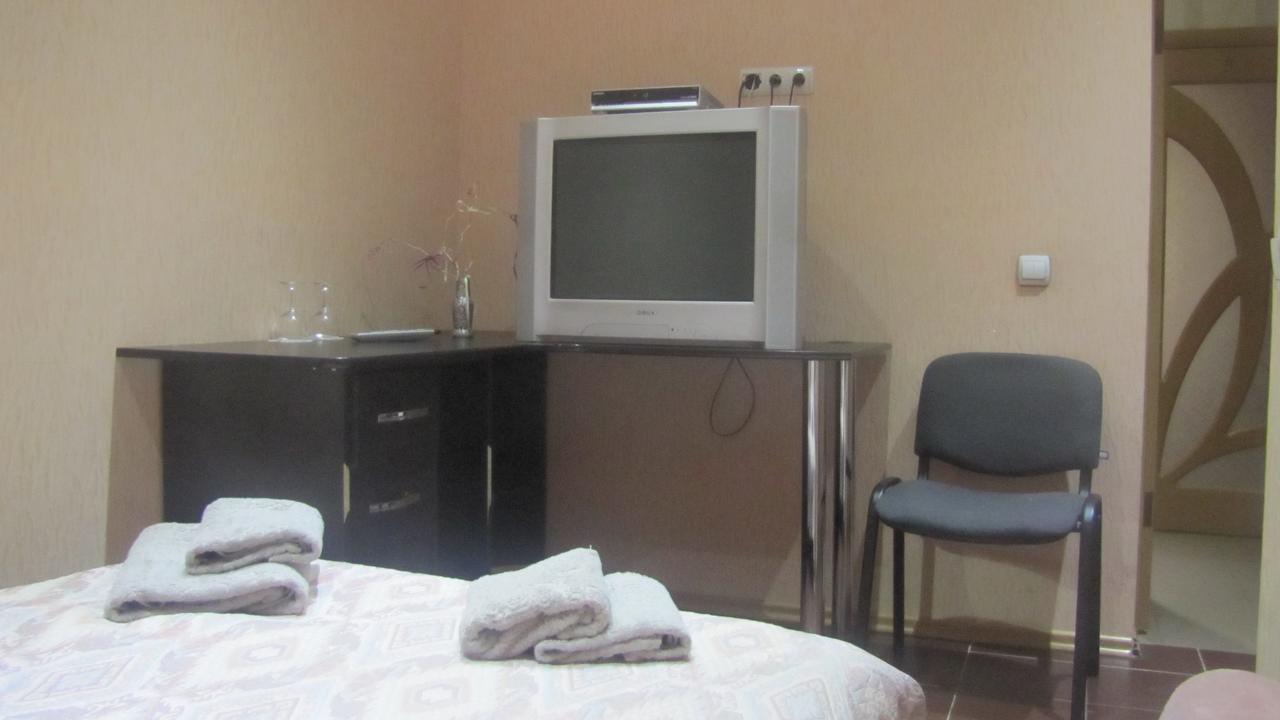 Mini Hotel Leon Lalovo Exterior photo